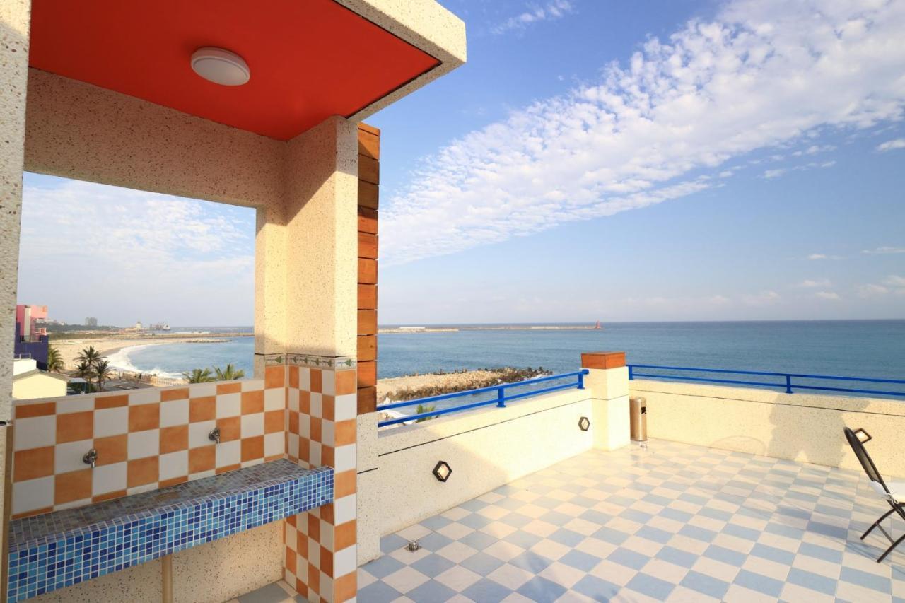 Ocean B&B Kota Hualien Bagian luar foto